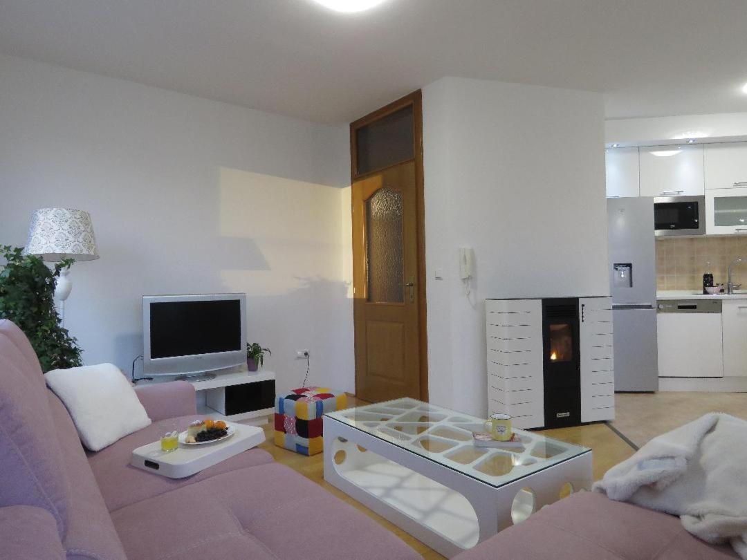 Ferienwohnung Winter Iris Kupres  Exterior foto